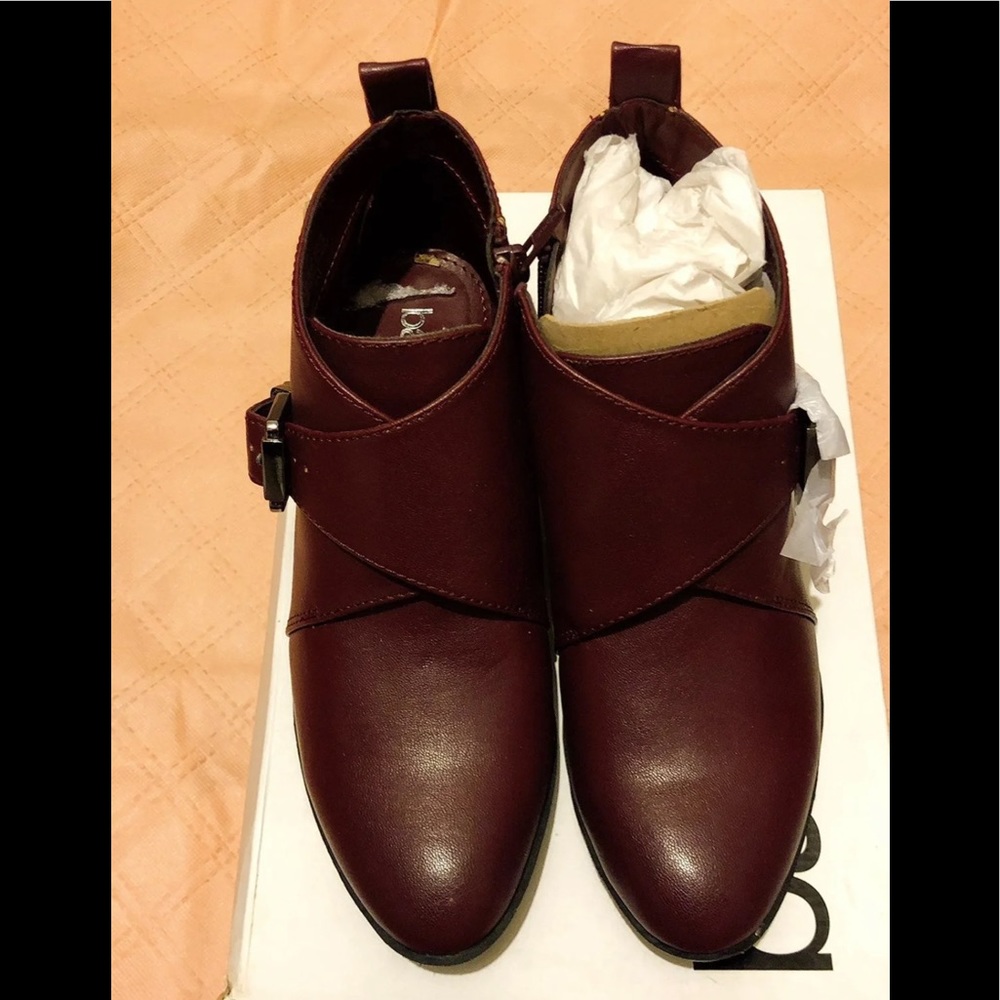 NIB BAR III Ankle Boots Women SZ 6M Wine